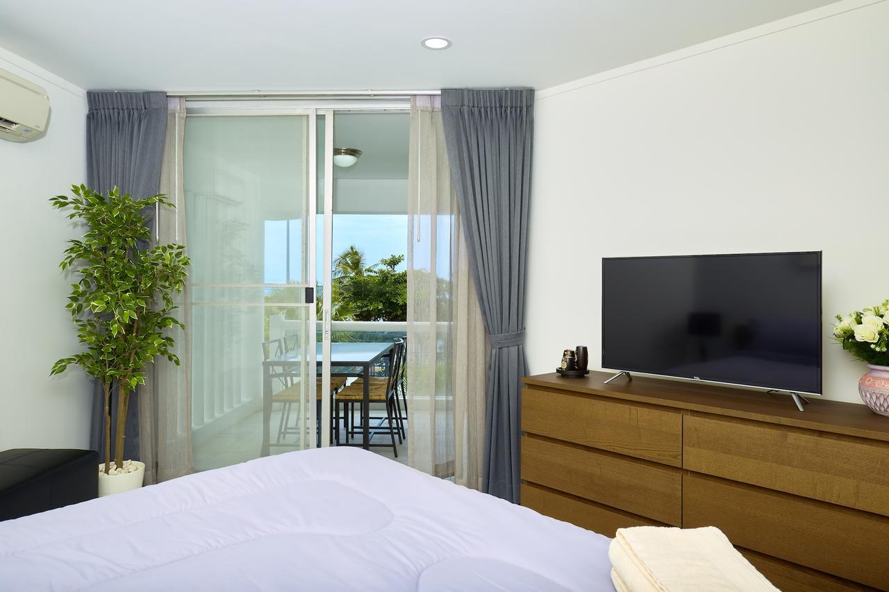 Luxurious Apartment On Jomtien Beach Road Bagian luar foto