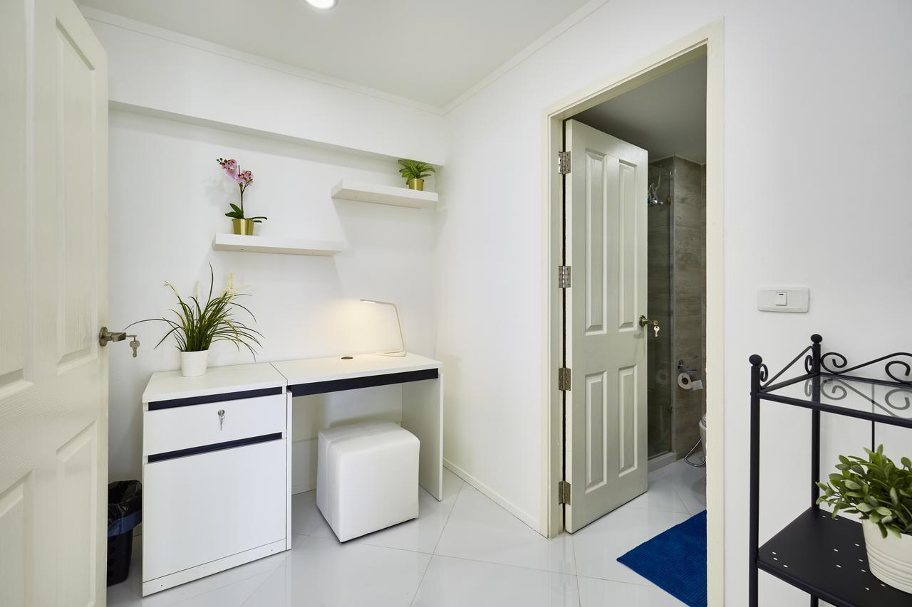 Luxurious Apartment On Jomtien Beach Road Bagian luar foto
